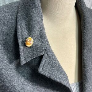 Small vintage brooch